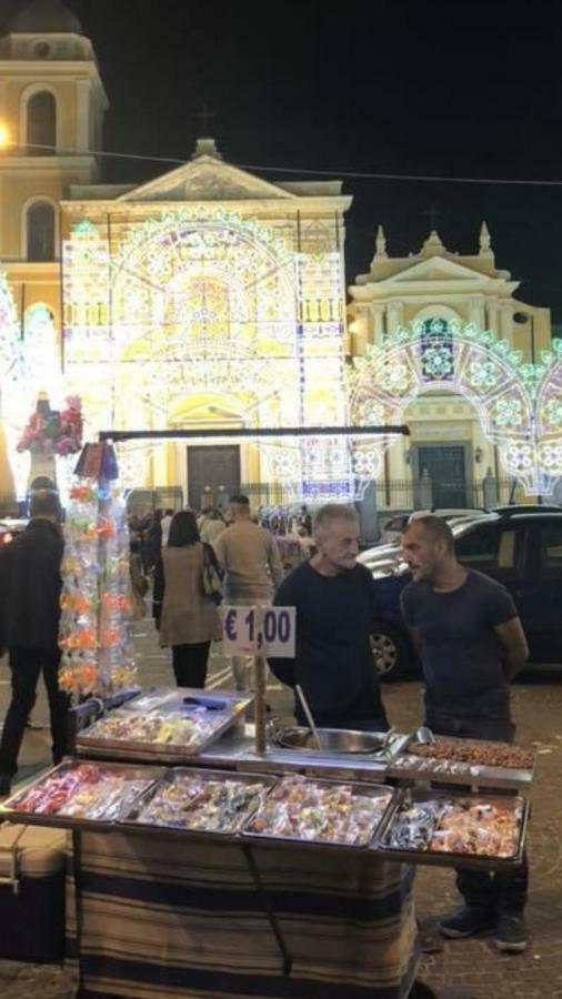 Rosy Monolocale Nel Centro Storico Di Torre Annunziata Di Fronte Scavi Oplontiアパートメント エクステリア 写真